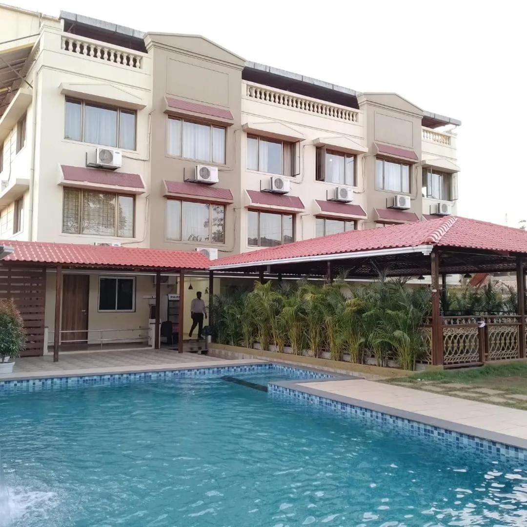 Mountview Resort Lonavala Esterno foto
